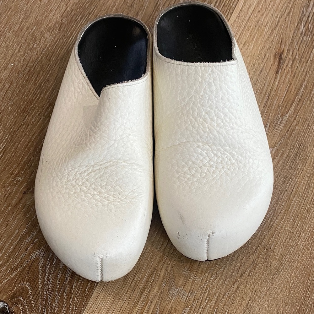 Marni white clogs